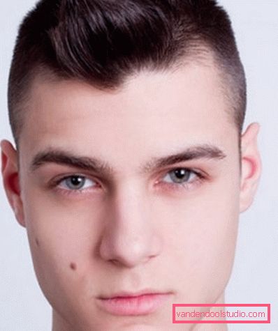Pánský stroj na stříhání vlasů Jaký typ mužských účesů lze udělat se strojem?