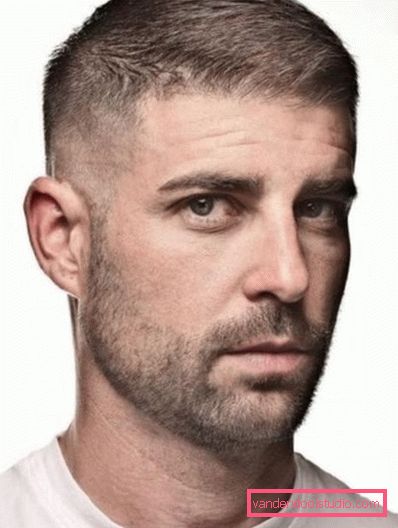 Pánský stroj na stříhání vlasů Jaký typ mužských účesů lze udělat se strojem?