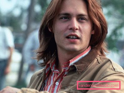 Všechny účesy a účesy Johnny Depp